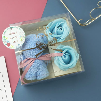 Romantische Geschenkbox mit Seifenrosen und Kuschelbär – Perfekt für besondere Anlässe - ❤️Princess Store❤️